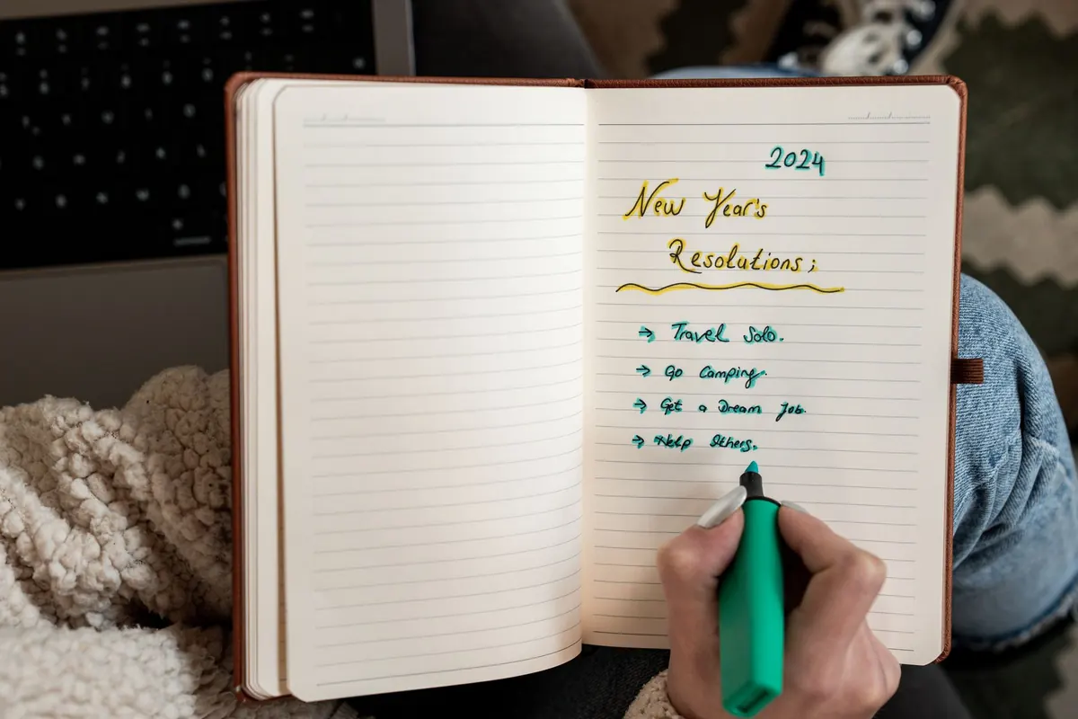 New Year Journaling Reset: 5 Prompts to Review Last Year and Plan the Next